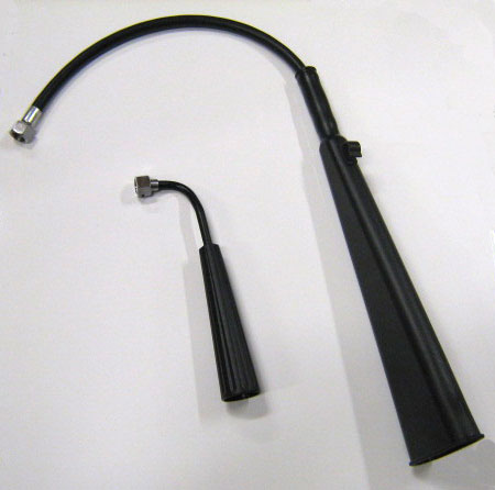 Universal horn og slanga á 2 kg. 5 kg., og 6 kg. kolsýrutæki. Universal horn og slanga á 2 kg. 5 kg., og 6 kg. kolsýrutæki.