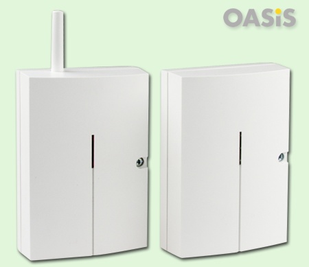 UC-82 og AC-82 Þráðlausir móttakarar og stýribúnaður UC-82 og AC-82 Þráðlausir móttakarar og stýribúnaður