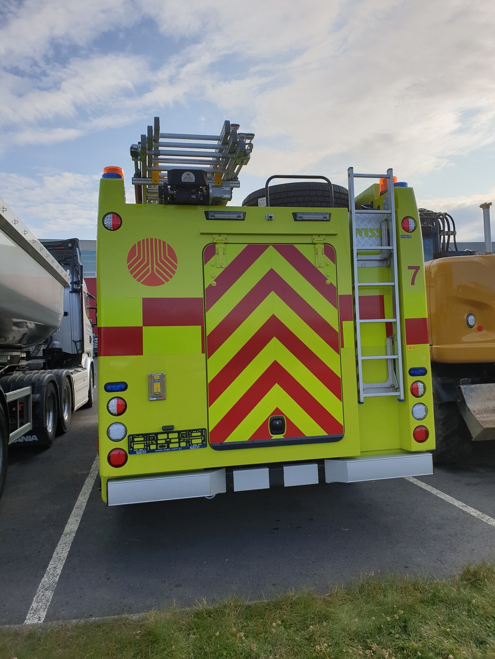 Isavia Keflavíkurflugvöllur 2019 Bakhlið