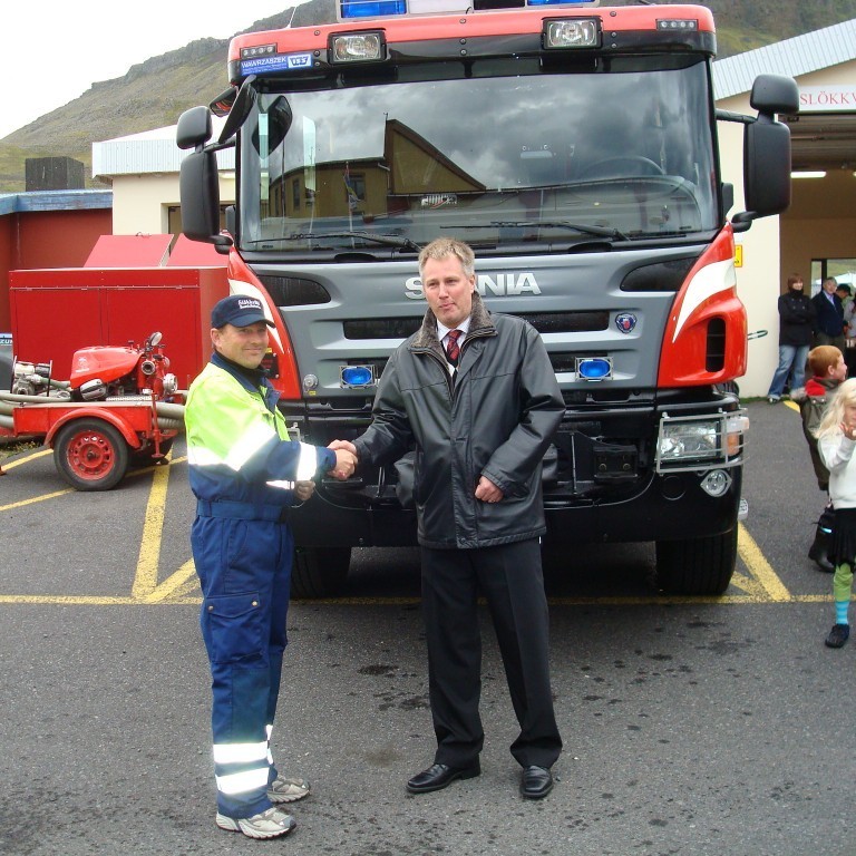 Hamingjuóskir og þakkir