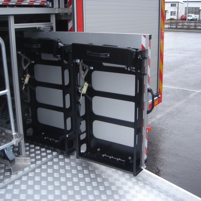 Reykköfunartækjafestingar