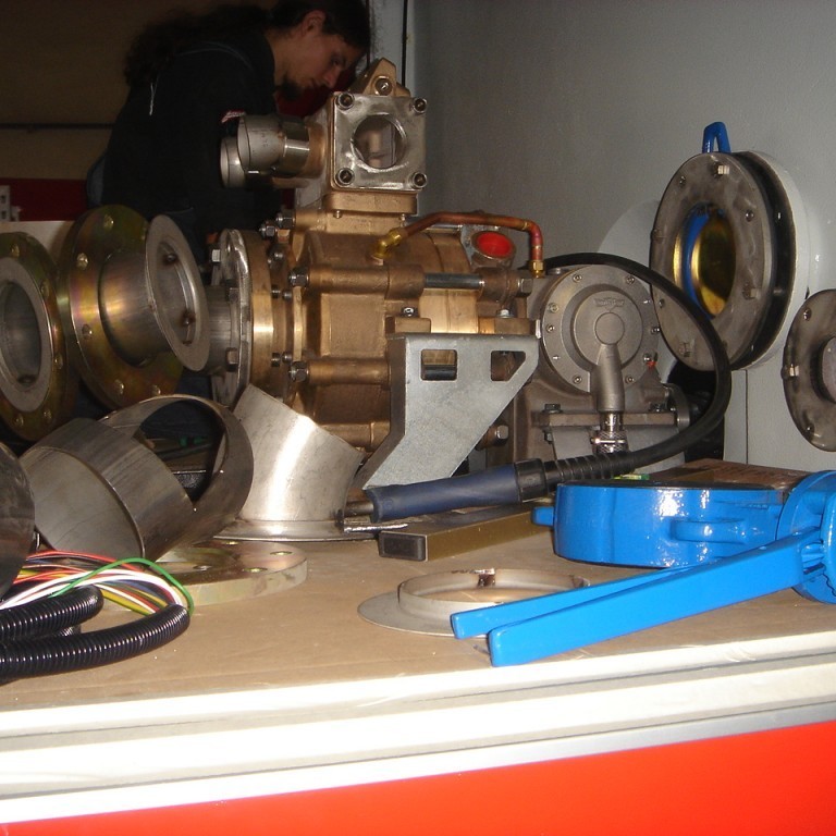 Dælan 4000l. lengra komin í Árnes bifreiðina