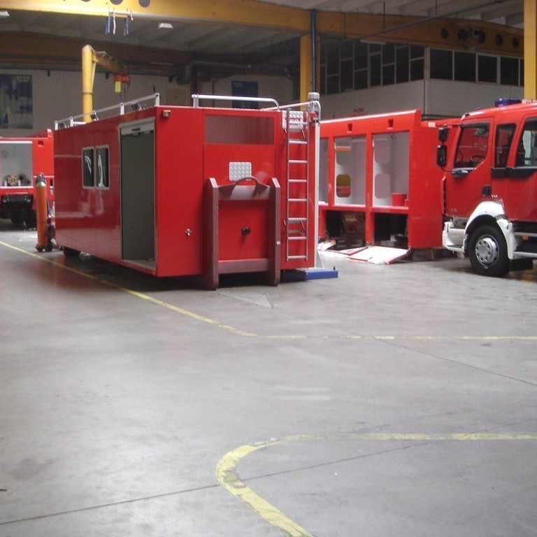 Borgarbyggðar yfribygging inn á milli