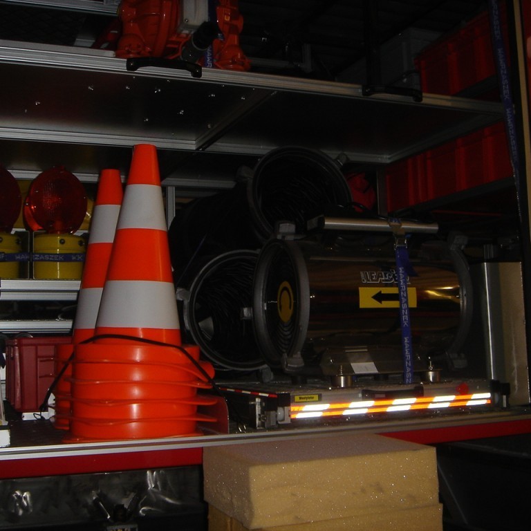 Fyrirkomulag í hliðarskáp hjá Litháum