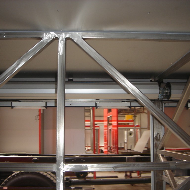 Prófílar í gámum