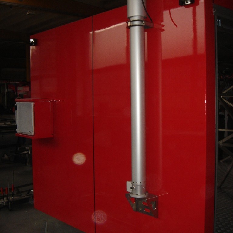 Ljósamastur á gám