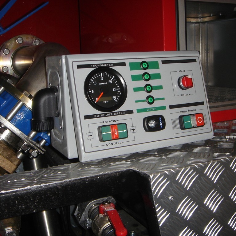 Enfalt mælaborð í Steyr bifreiðum