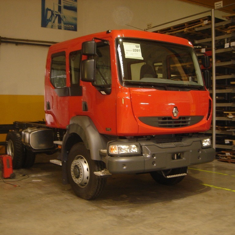 Renault Midlum