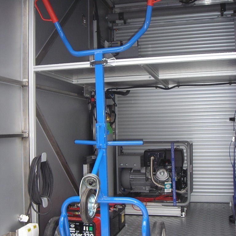 Trilla í fremsta skáp