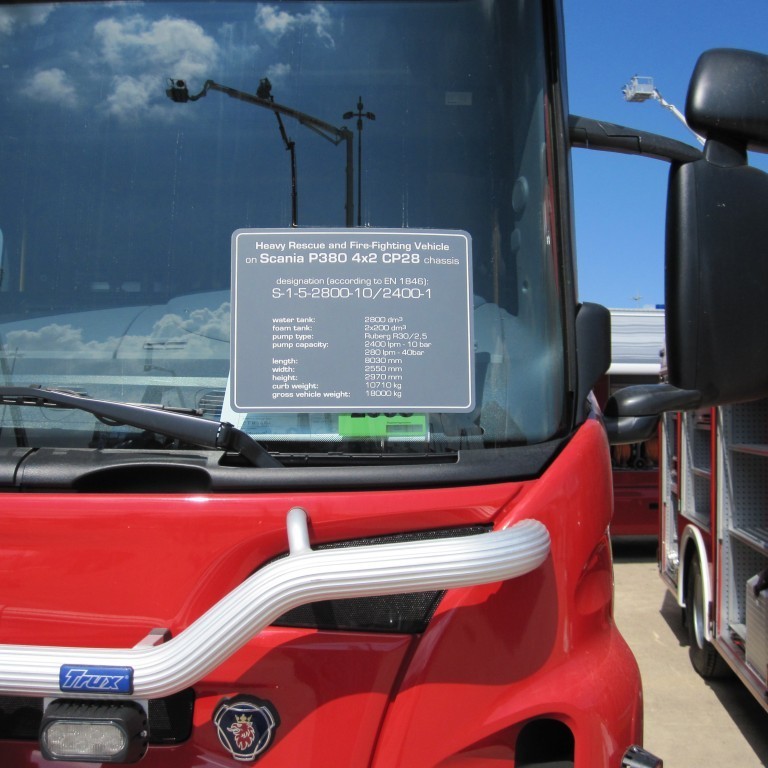 ISS Scania BAS 4x2 P380