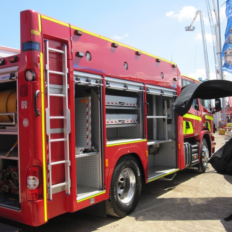 ISS Scania BAS 4x2 P380