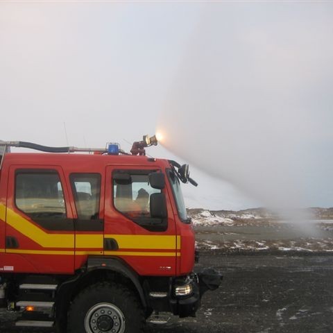 Sprautað úr þakbyssu