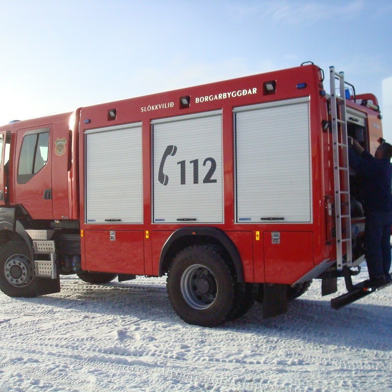 Nýkominn út í sólina