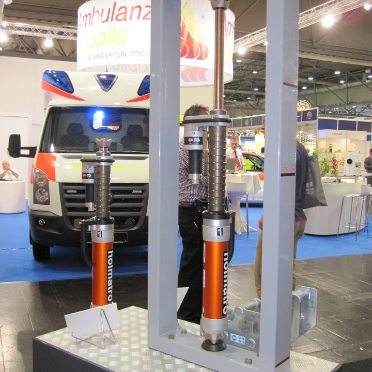 Nýi Holmatro XR4360C tjakkurinn