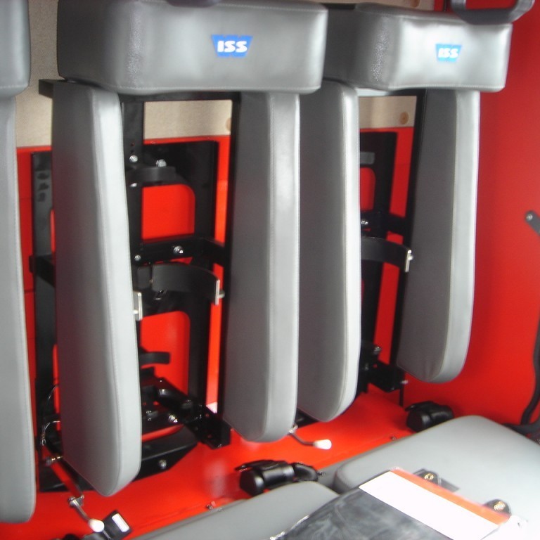 Fjórir reykkafarastólar í áhafnarhúsi