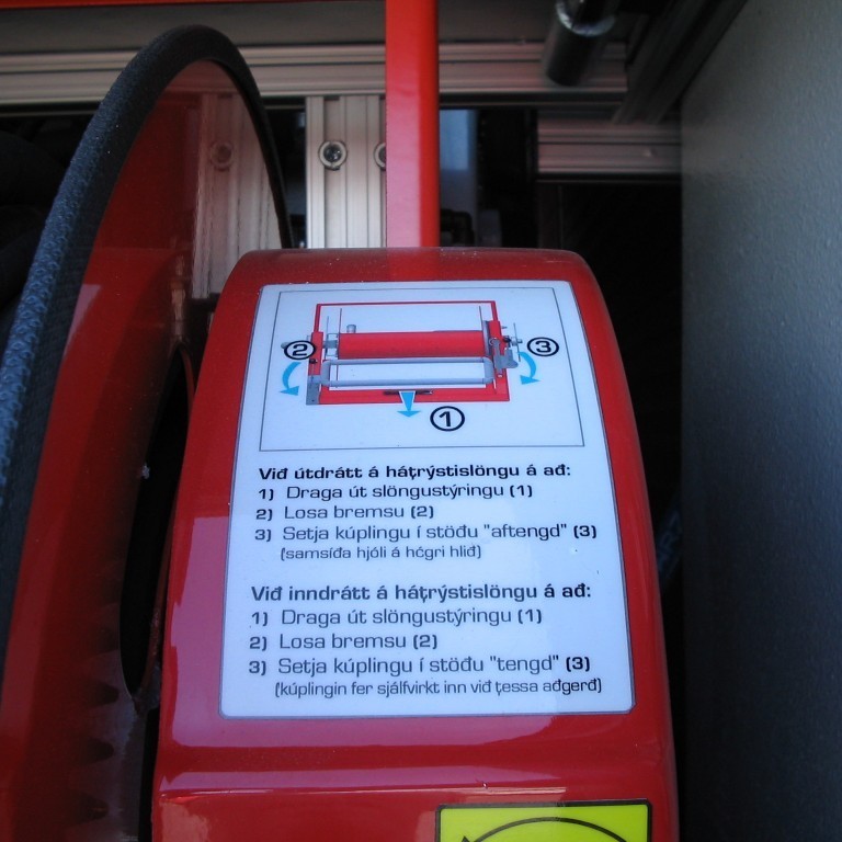 Íslenskar leiðbeiningar við háþrýstikefli