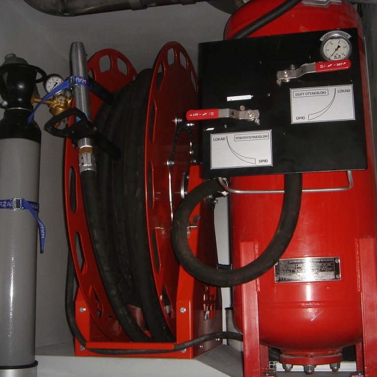 Dufttankur og slönguhjól