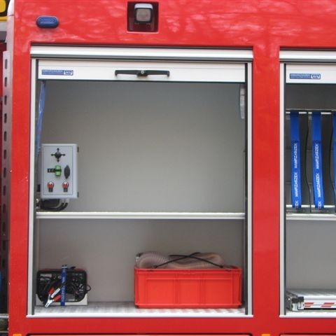 Stjórnborð masturs og hleðslutæki