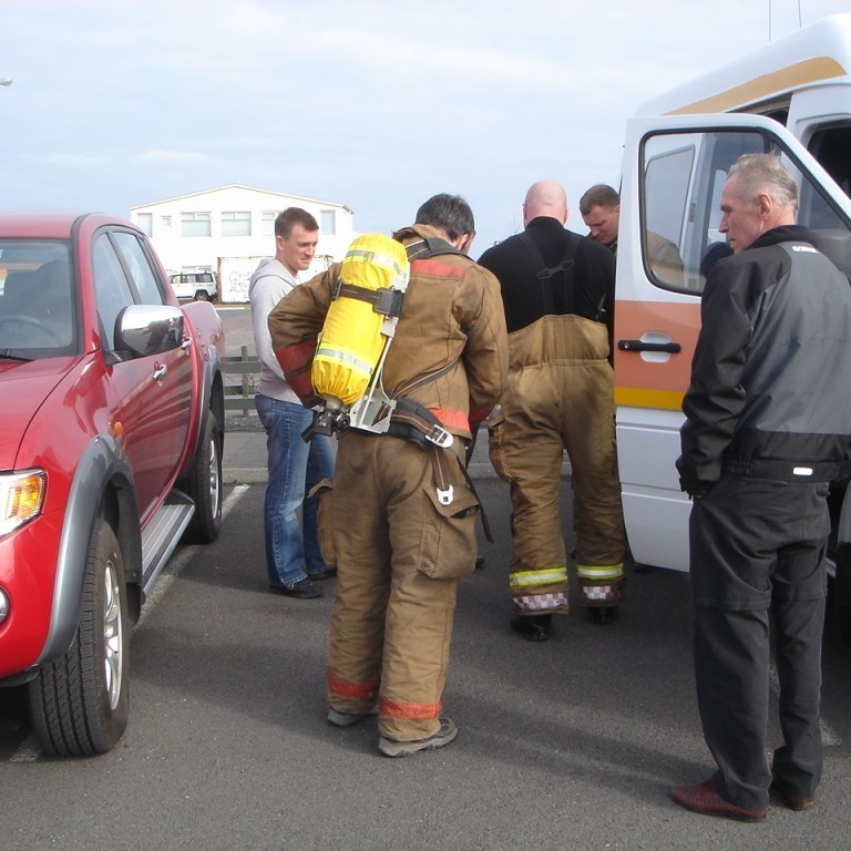 Nýjir Nomex pokar utan um Scott