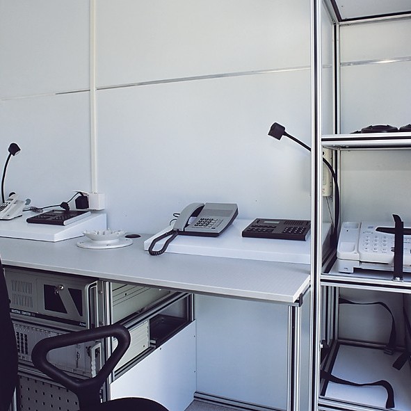 Stjórnstöðvagámar