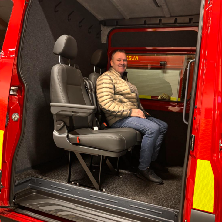 Áhafnar- og flutningsbifreið Brunavarna Suðurnesja