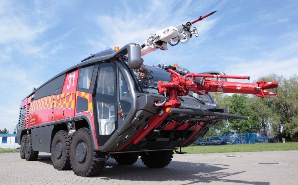 Wiss Felix 8 x 8 flugvallaslökkvibifreið