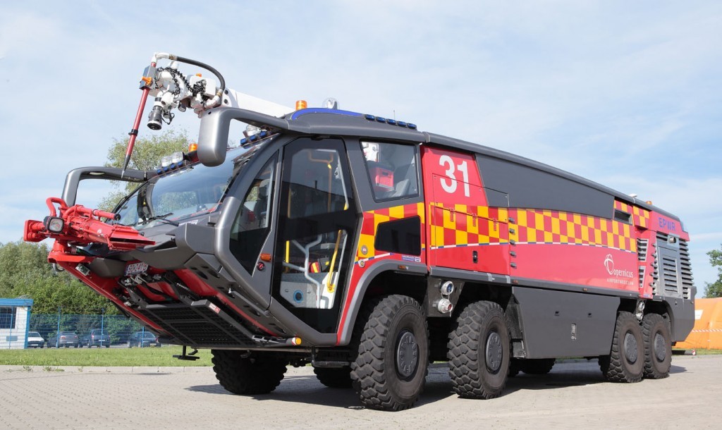 Wiss Felix 8 x 8 flugvallaslökkvibifreið