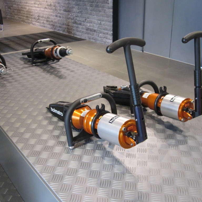 Holmatro handdrifinn búnaður, klippur og glennur