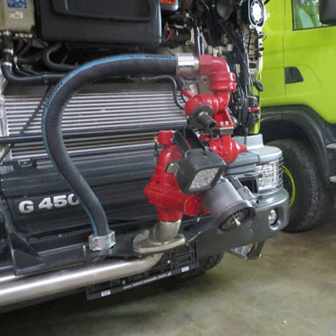 Akron Brass Firefox úðabyssa 1500 l/mín á stuðara