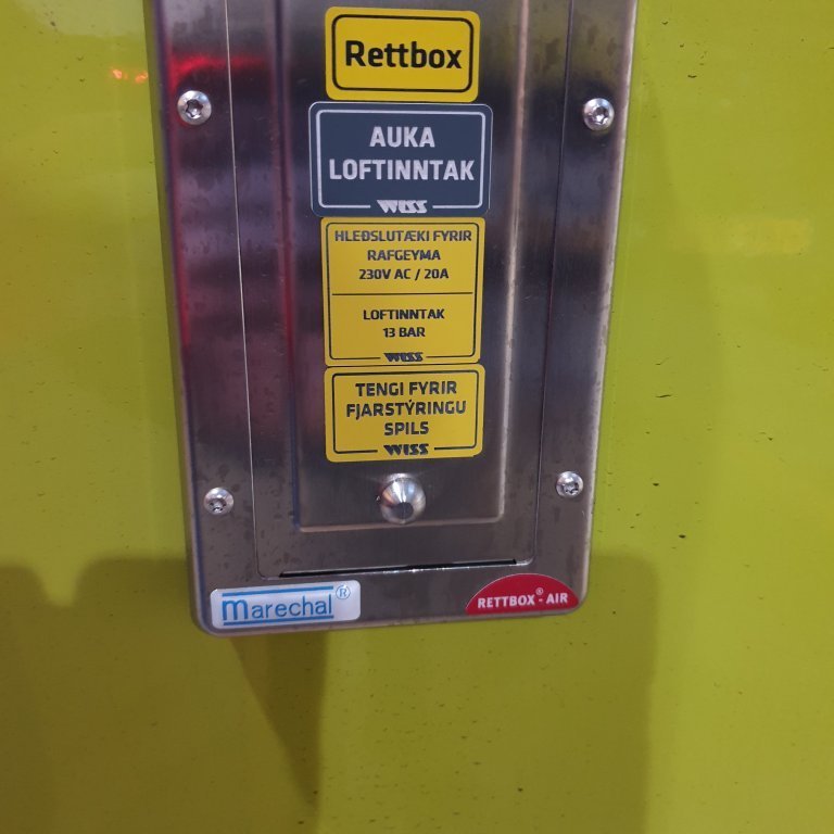 Loft og landrafmagnstengill