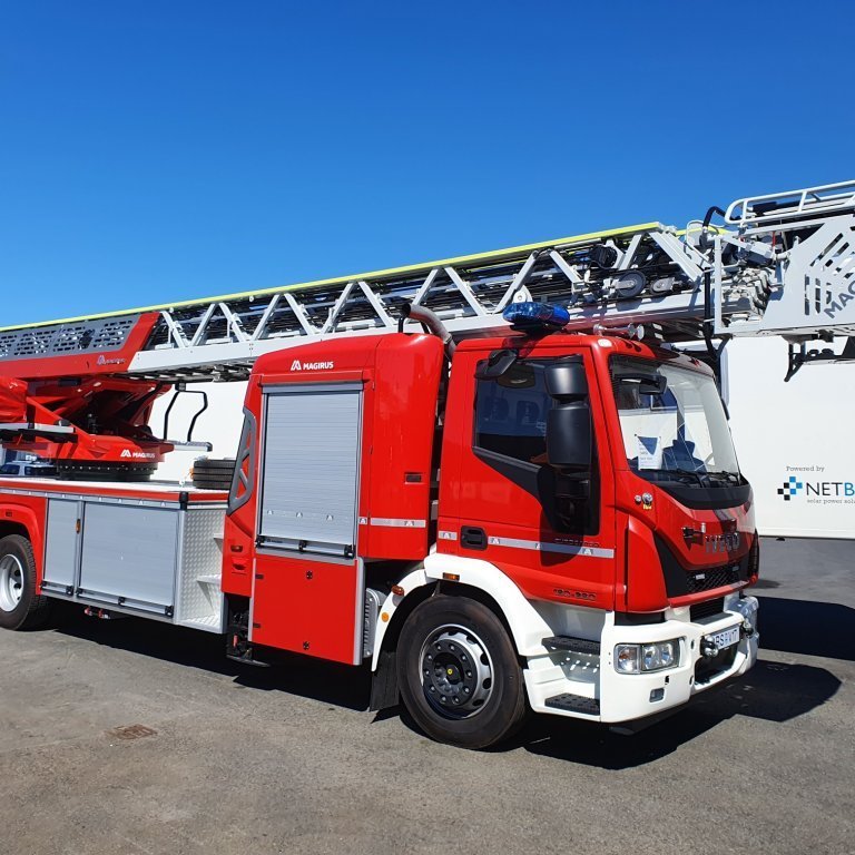 Magirus stigabifreið fyrir Slökkvilið Akraness og Hvalfjarðarsveitar. Lengsta stigabifreið sem flutt hefur verið til landsins fyrir slökkvilið.