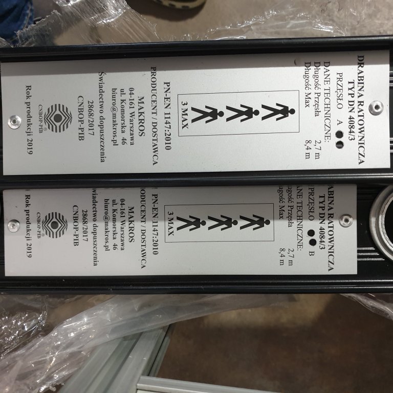 Makros tvískiptur 3ja manna stigi 8 m. langur