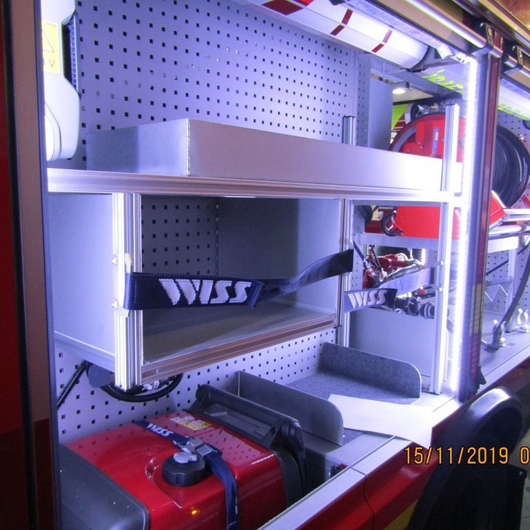 Vinstri hlið skápur nr. 1