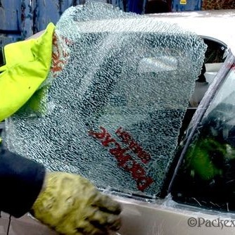 Packexe SMASH® varnarfilma til að auðvelda störf við klippi og björgunarvinnu