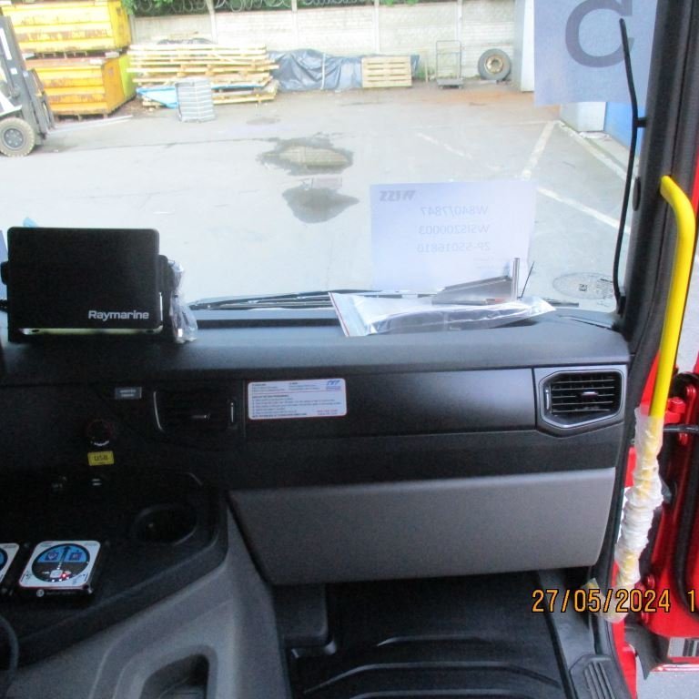 Mælaborð farþegamegin