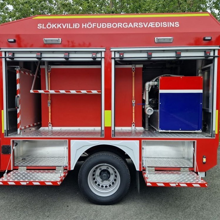 Hliðarskápar og slökkvibúnaður