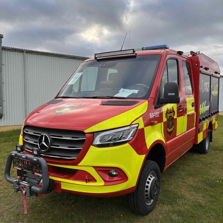 Framhlið eftir merkingar