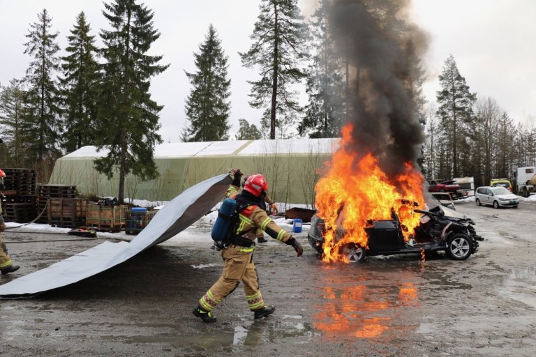 Slökkviteppi / yfirbreiðslur og hitahlífar